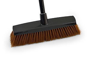 eclipse-outdoor-broom-2510