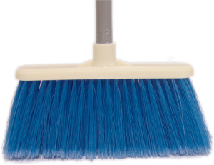 img_10050_patio_broom_with_