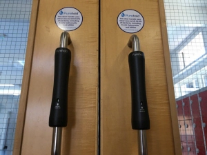 Purehold Pull Antibacterial Handle Cover Black in Use